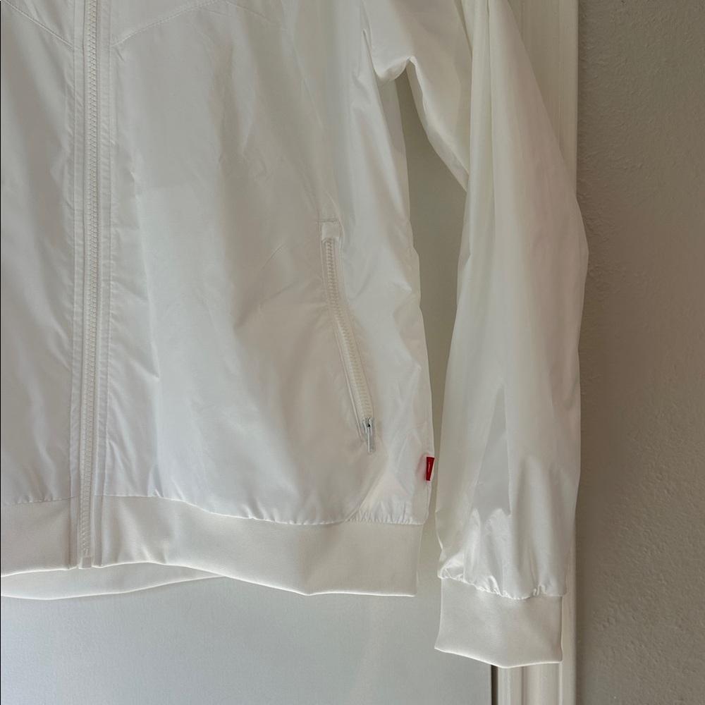 White Nike Windbreaker - Picture 3 of 5